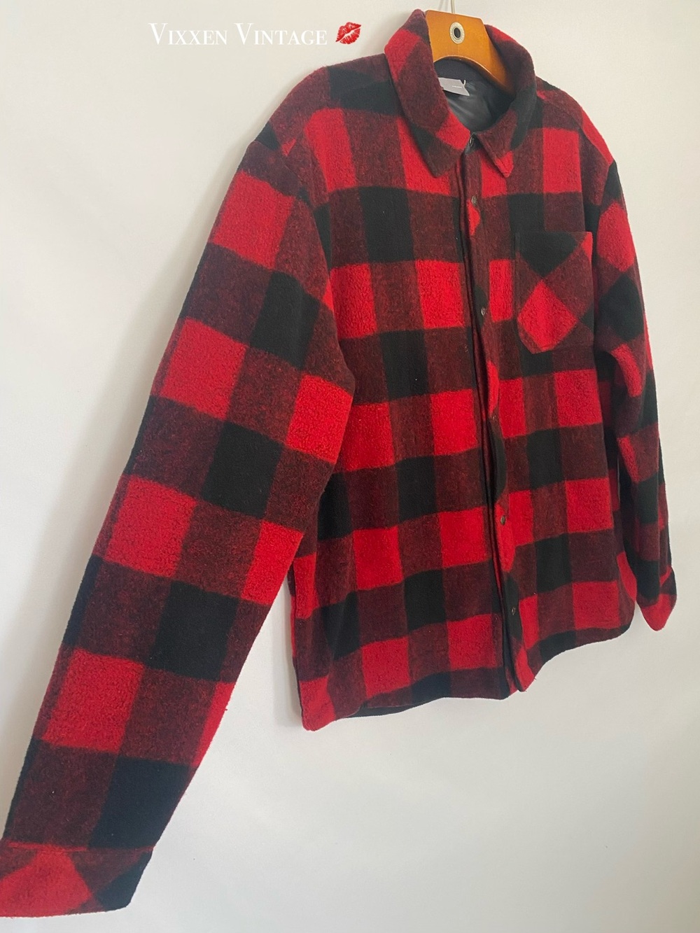 HEAD SPORTSWEAR 2016 BUFFALO CHECK FLEECE LINED SHACKET IN BLACK/RED